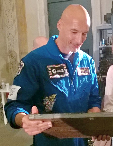 Consegna all'astronauta dell'ESA Luca Parmitano